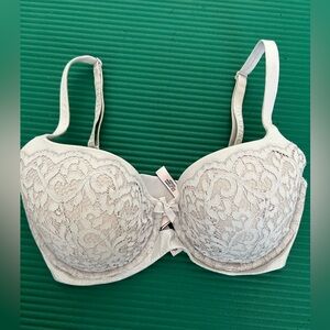 Victorias Secret Body by Victoria Bra
